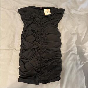 Chic Black Ruched Strapless Dress